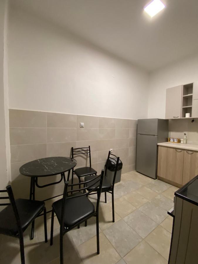 R&K Hostel 斯科普里 外观 照片