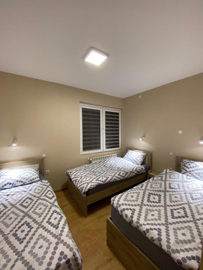 R&K Hostel 斯科普里 外观 照片