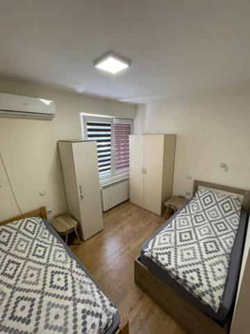 R&K Hostel 斯科普里 外观 照片